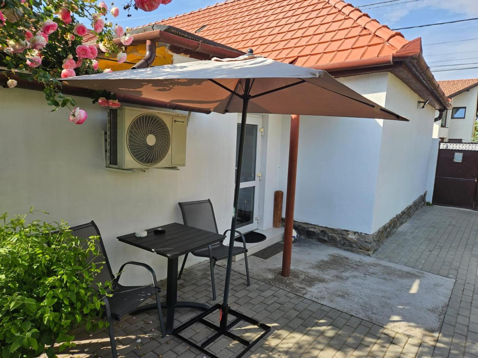 Seventeen -Apartament La Casa Arad Ngoại thất bức ảnh